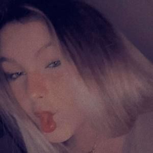 Meet your Posher, Katelyn